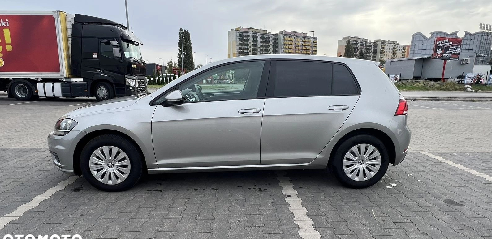 Volkswagen Golf cena 53900 przebieg: 53100, rok produkcji 2019 z Radom małe 92